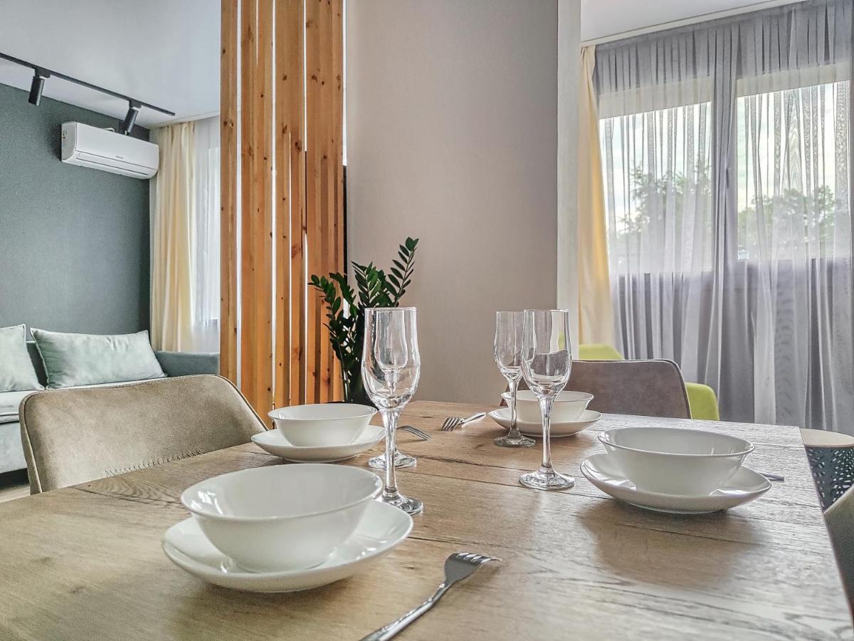 Апартаменты На Арбате 36 Кв2 Almaty Exterior photo