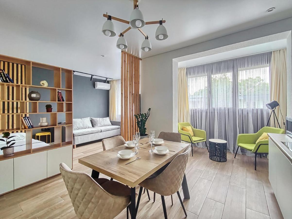 Апартаменты На Арбате 36 Кв2 Almaty Exterior photo